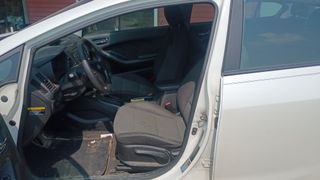 2016 Kia Forte LX - Interior Front Seat Image